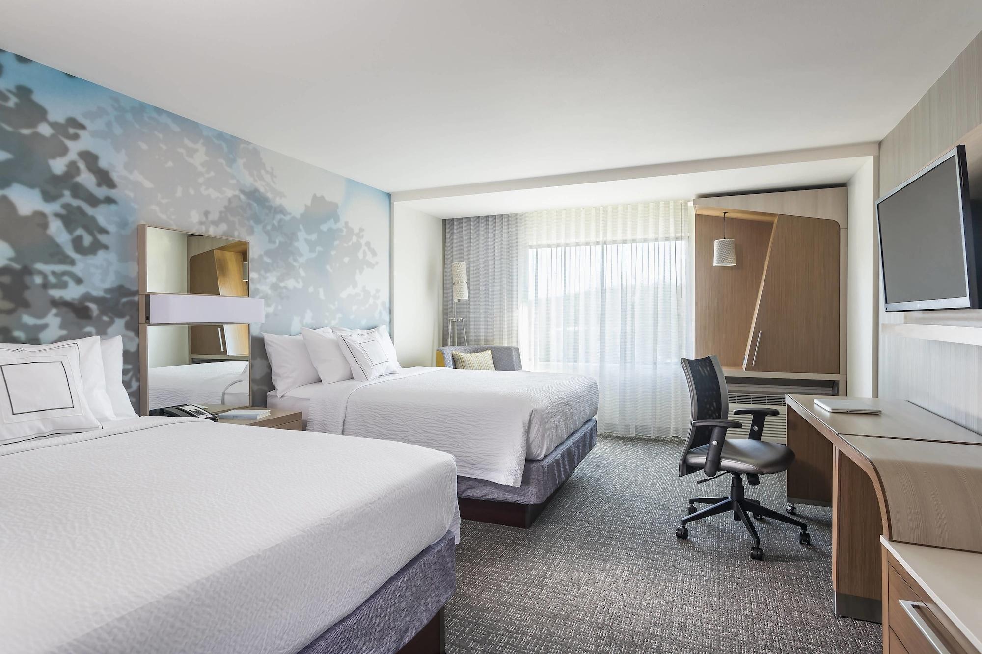 คอร์ตยาร์ด โจนส์โบโร Hotel ภายนอก รูปภาพ